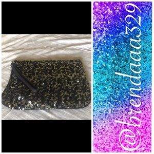BLACK SEQUIN CLUTCH